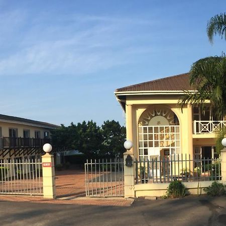 Hotel The House Of The Rising Sun à Scottburgh Extérieur photo